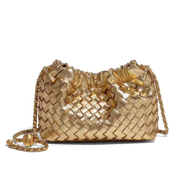 Cloudy Woven Handbag With Gold Chanel-style Chain