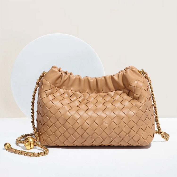 Cloudy Woven Handbag With Gold Chanel-style Chain