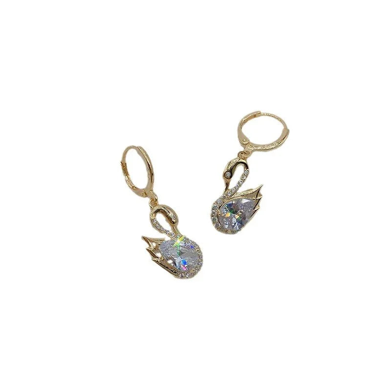 Little Swan Ultra Sparkling Water Diamond Earrings